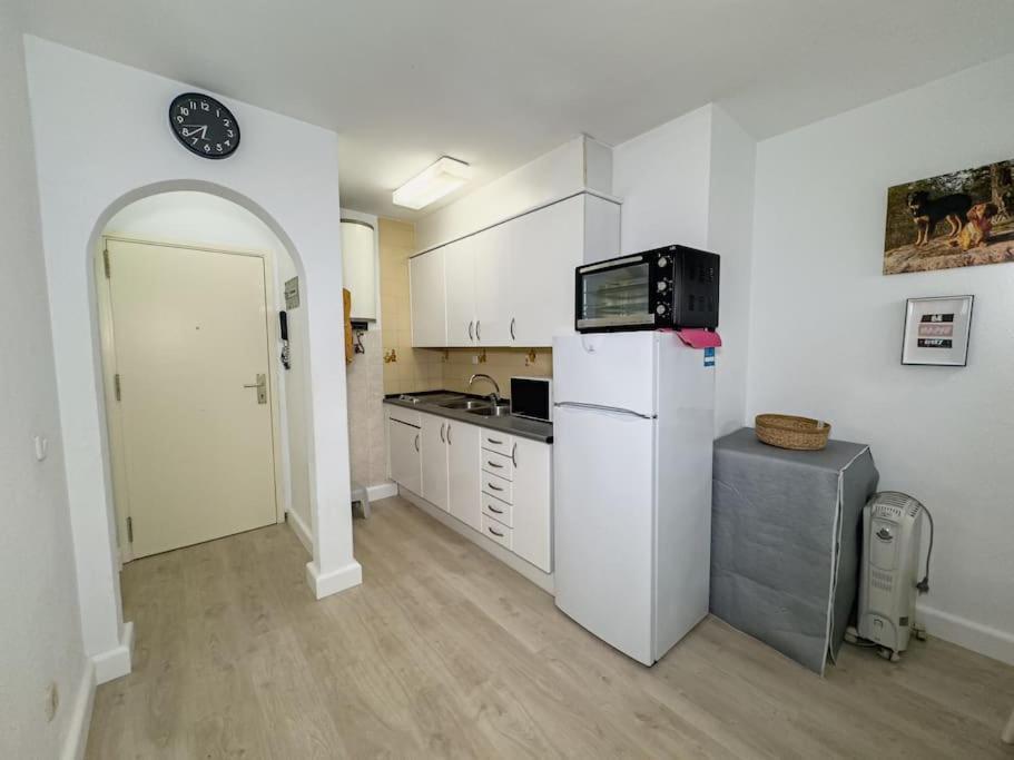 Apartamento Marina Roses Buitenkant foto